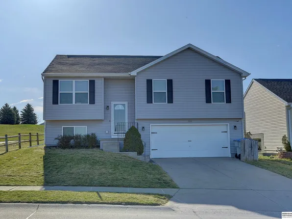 7231 N 90th St, Omaha, NE 68122