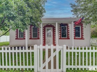 212 S Main St, Athens, IL 62613