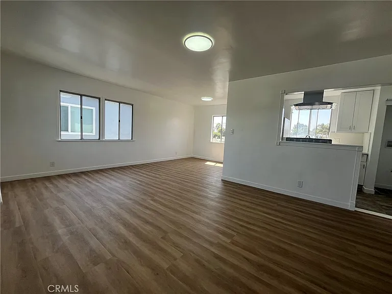 2220 Delaware Ave #C — Photo 19