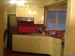 756 Mosswood Ave, Orange, NJ 07050