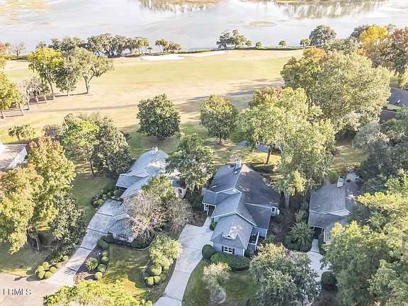 3rd image of 6 River Marsh Lane