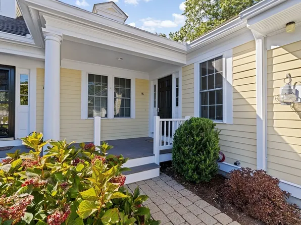 16 Red Pony Path Unit 16, Marshfield, MA 02050