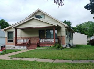 1729 N Colson Ave, Fremont, NE 68025