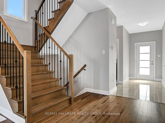 3rd image of 609 Misty St