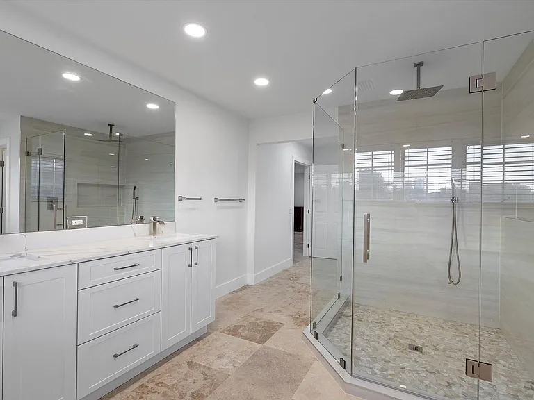 1421 Ponce De Leon Dr — Photo 58