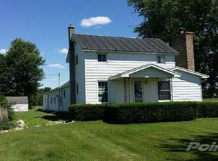 5700 N Epley Rd, Edmore, MI 48829