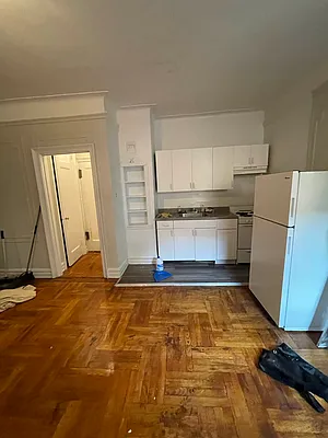30 Willow Place #9