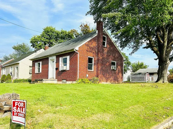 106 E Cedar St, Elizabethtown, PA 17022