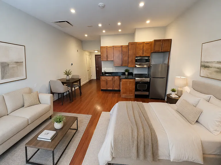 12 Saint Charles St #212 — Photo 2