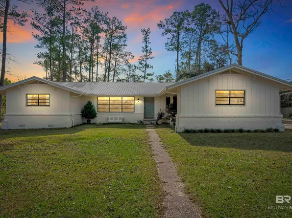 7268 Riverwood Dr E, Foley, AL 36535