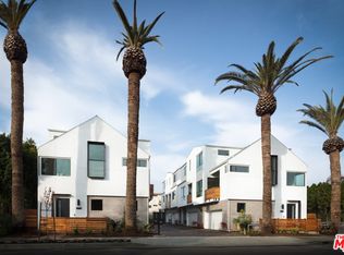 5131 N Cartwright Ave #3, Los Angeles, CA 91601