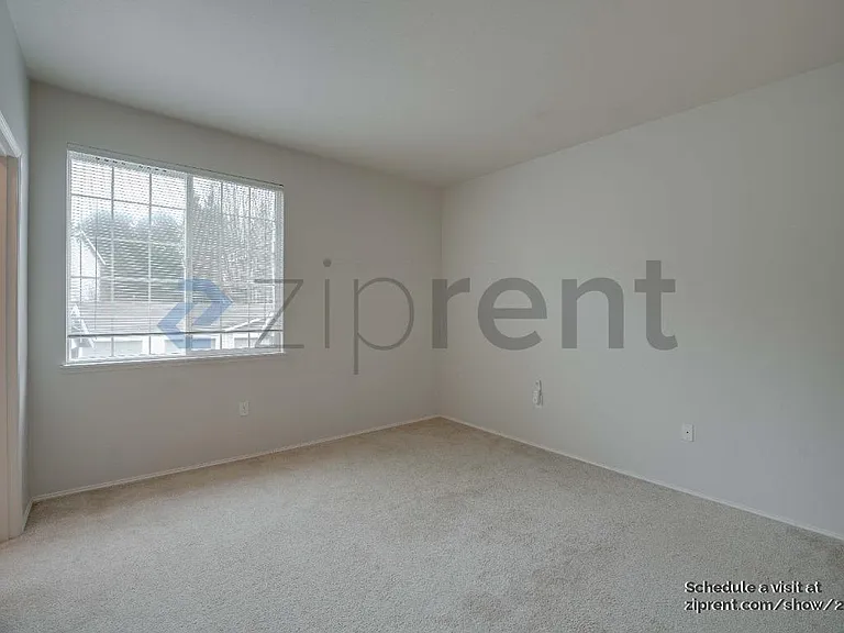 25235 SE Klahanie Blvd #C201 — Photo 13