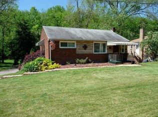 1114 Logan Rd, Bethel Park, PA 15102