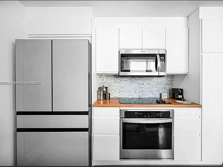 300 S Biscayne Blvd #L-1232 — Photo 9