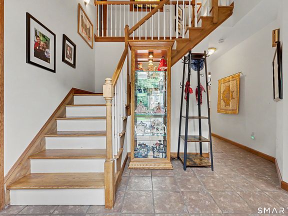5th image of 60 Housatonic Drive