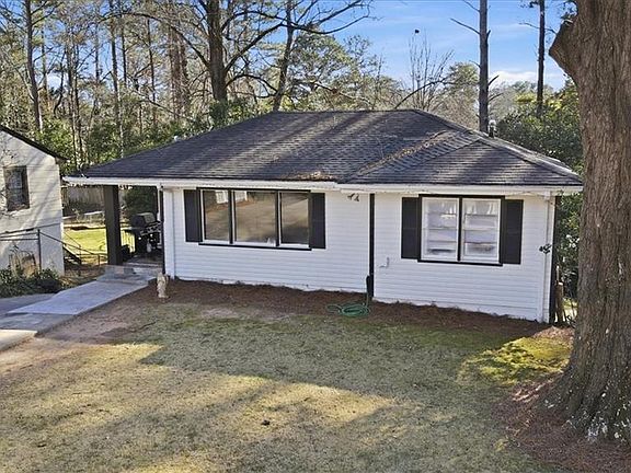 4th image of 2363 Woodside Way