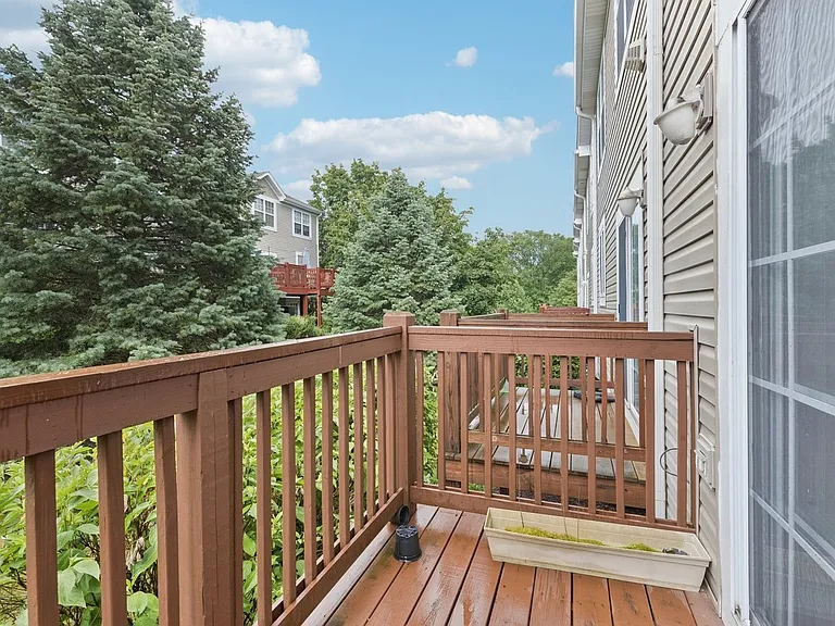 515 Declaration Ln — Photo 15
