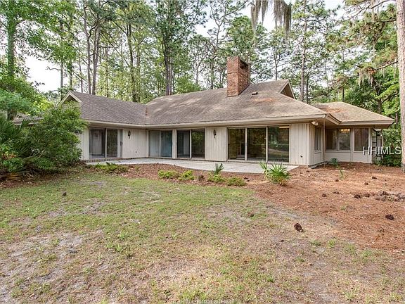 3rd image of 93 Headlands Dr