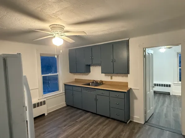 437-439 Church St #1, Pascoag, RI 02859