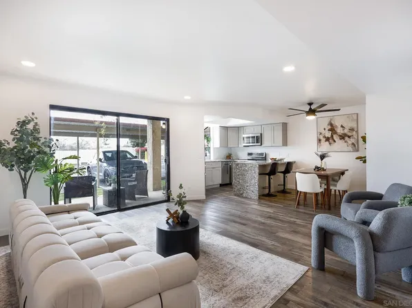 440 Citracado Pkwy Unit 5, Escondido, CA 92025