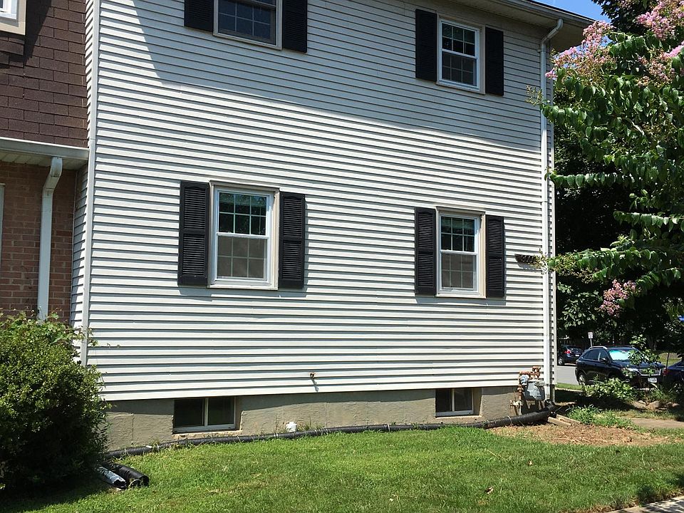 1st image of 3000 Winter Pine Ct