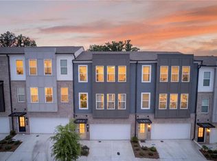 1445 Creekside Cir NW, Atlanta, GA 30318