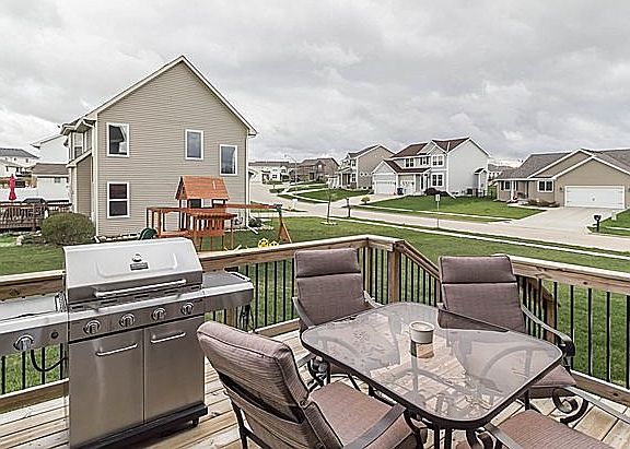 3rd image of 4114 152nd St