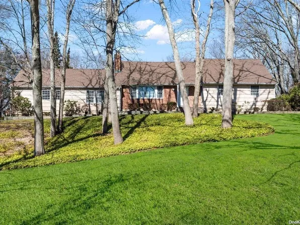 51 Bunkerhill Drive, Huntington, NY 11743