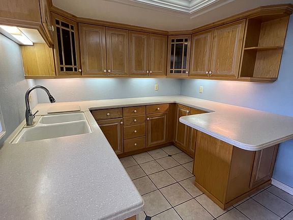 3rd image of 241 N Vine St #306