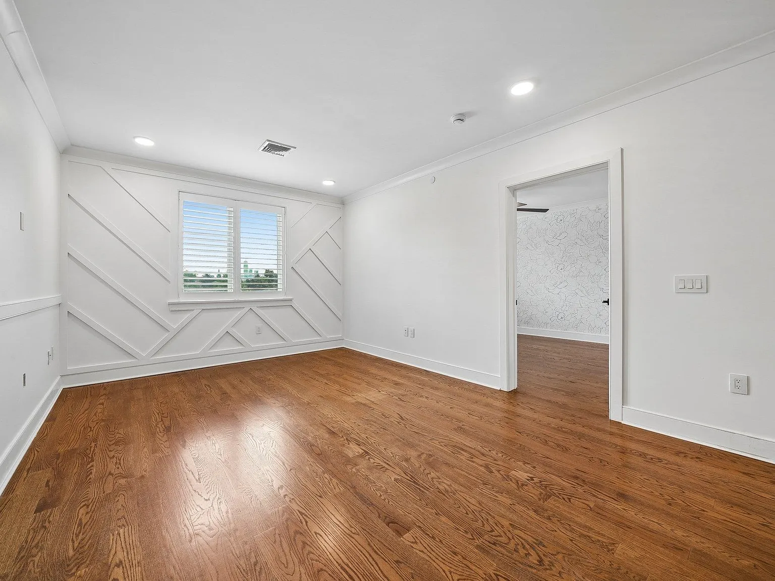 Sherman Place — Photo 3