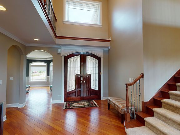 3rd image of 1719 S Norbury Ave