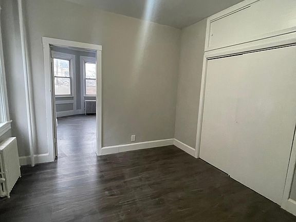 5th image of 39 Park Hill Ave #2E
