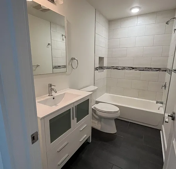 1219 N 5th St #2 — Photo 14