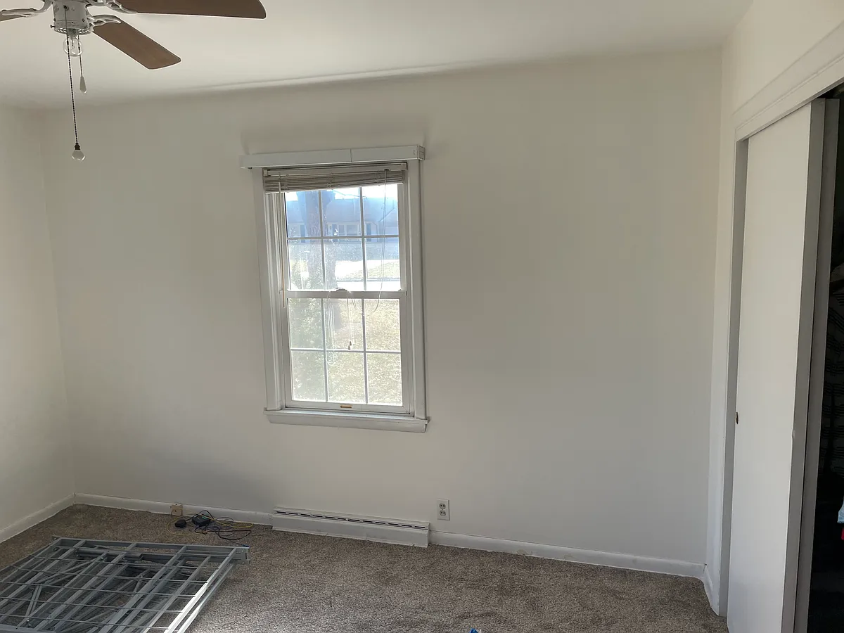 Building Photo - 417 North Dr