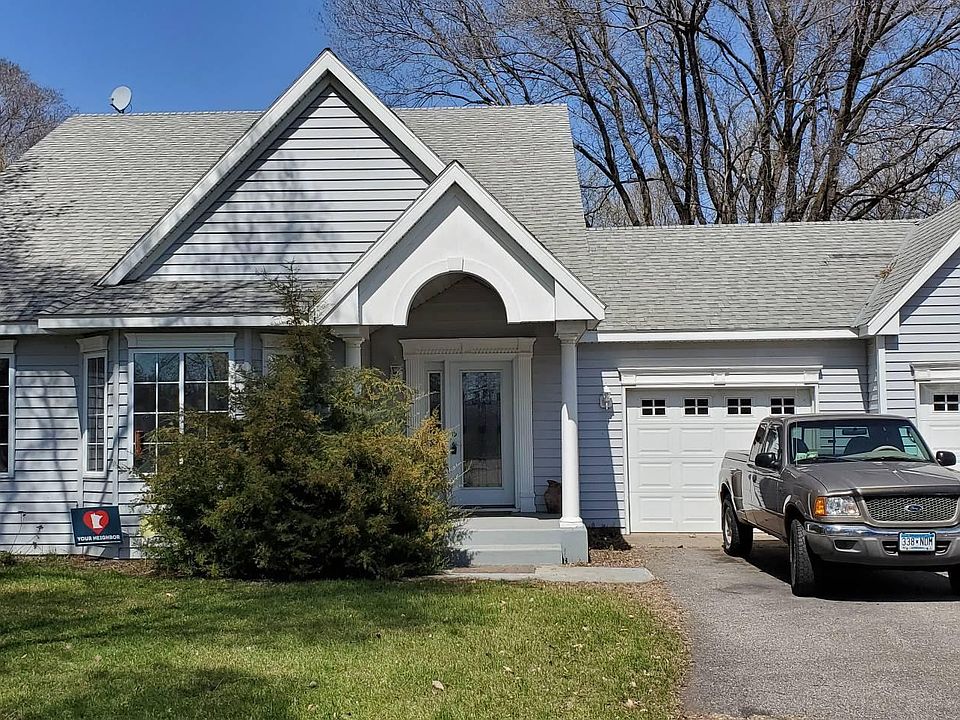 1st image of 19 Country Creek Cir