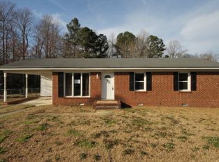 108 Fox Dr, Dudley, NC 28333