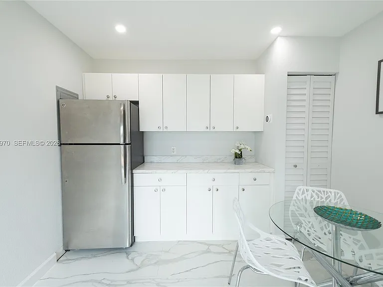 12040 SW 43rd St — Photo 51