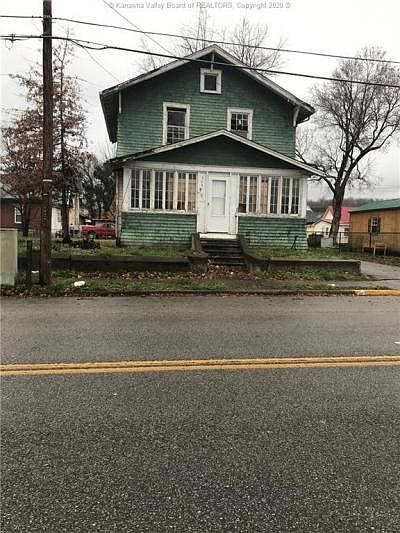 2nd image of 305 Delaware Ave