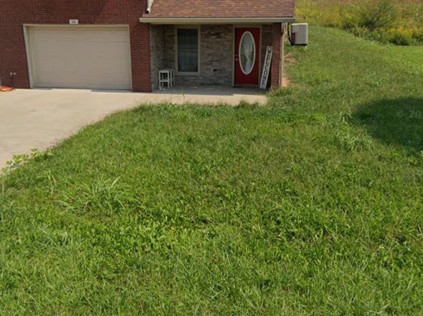 108 Wood Ln