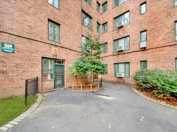 1569 metropolitan Avenue #4g, Bronx, NY 10462