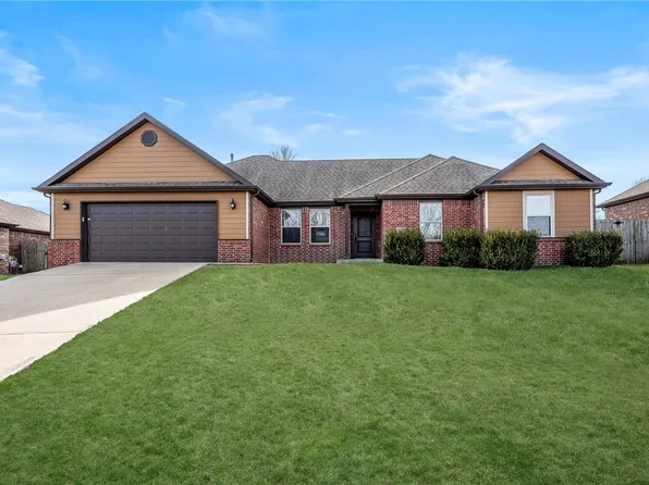 430 Trieste Dr, Centerton, AR 72719