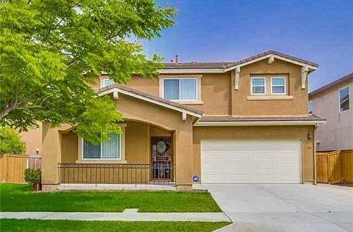 1st image of 749 Vista San Matias
