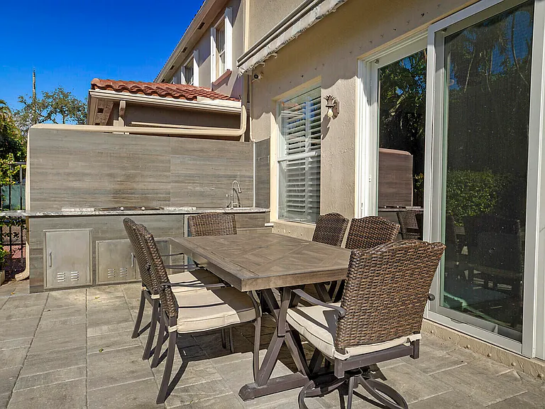 7167 Ivy Crossing Ln — Photo 35