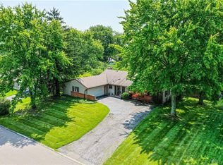 36 Dale Ridge Dr, Dayton, OH 45458