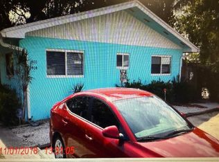 1400 NE 24th Ct, Fort Lauderdale, FL 33305