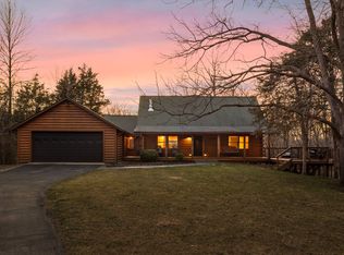 1932 W 725 S, Trafalgar, IN 46181