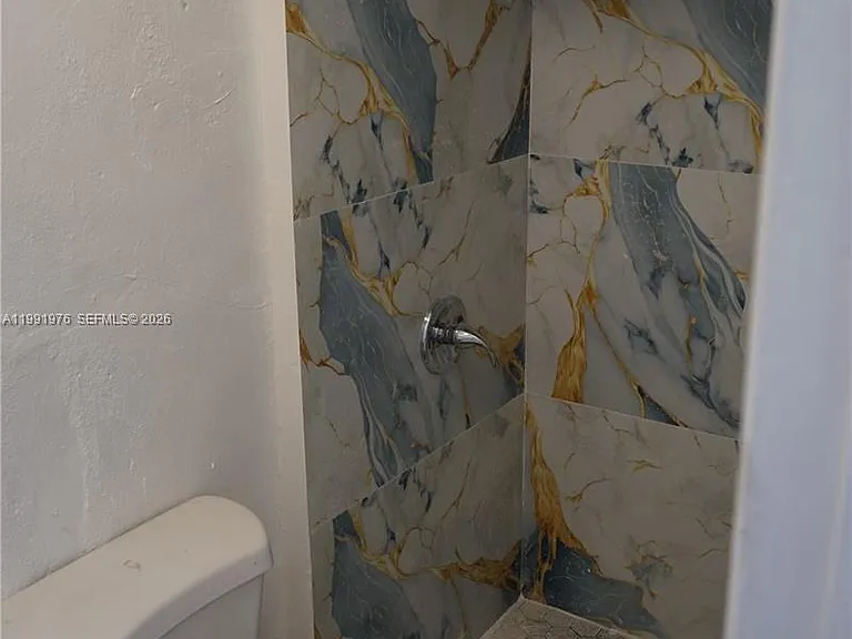 12455 SW 185th Ter #1 — Photo 24