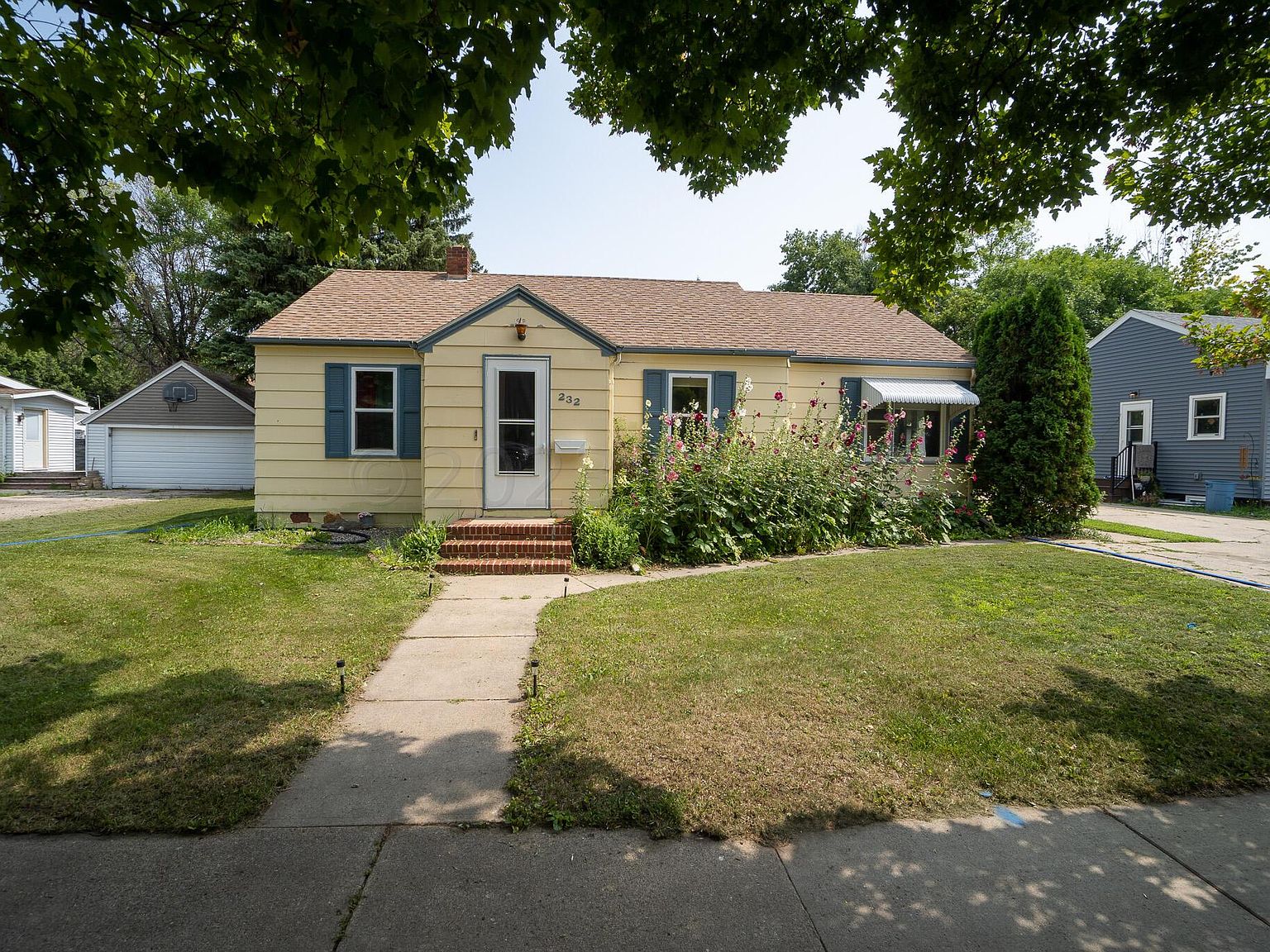 232 3rd Ave SE, Mayville, ND 58257 MLS 233338 Zillow