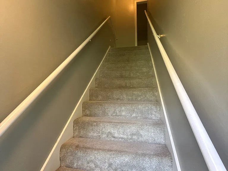 259 Adkins Cir #1 — Photo 8