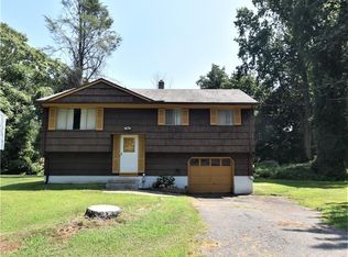 1 Sheila Ct, Norwalk, CT 06851